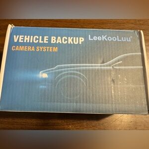 NEW LeeKooLuu LK3 HD 1080P Vehicle Backup Camera and Monitor Kit Waterproof